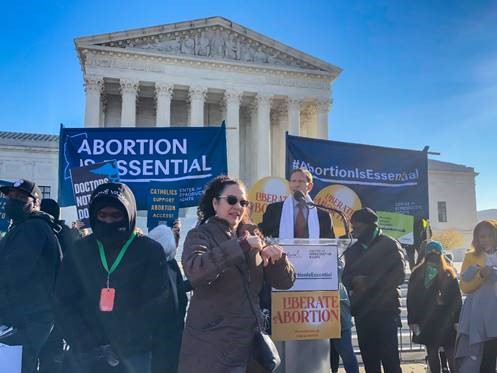 U.S. Senator Richard Blumenthal (D-CT) joined advocates from the Center for Reproductive Rights and the National Abortion Access Coalition at a rally outside the Supreme Court to protect abortion access. 